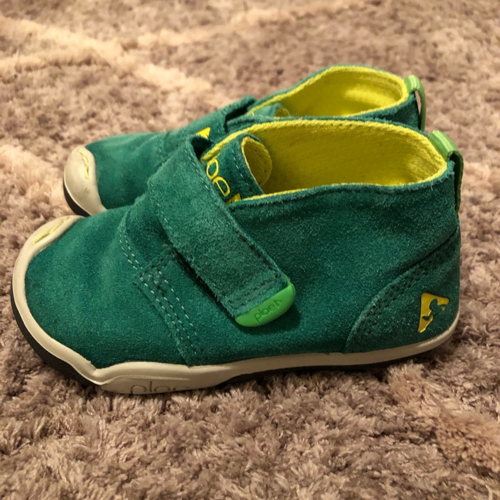 PLAE boys toddler hightop shoes, LOU suede, size 6